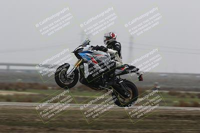 media/Nov-29-2025-TrackDaz (Sat) [[10ae2d9bce]]/A Group/Session 4 (Wheelie Bump)/